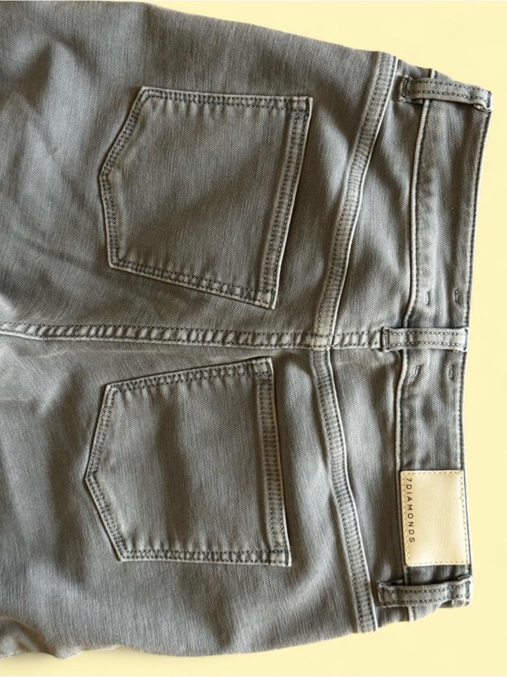 7 Diamonds Wide-Leg Jeans in Dusty Blue - Picture 6 of 9